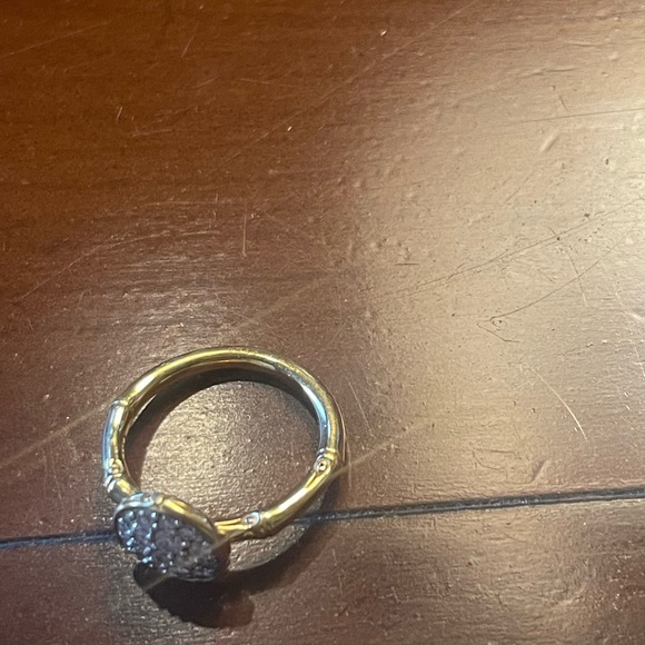 John Hardy 18 k bamboo ring with diamonds. Simple and elegant. - Picture 3 of 10